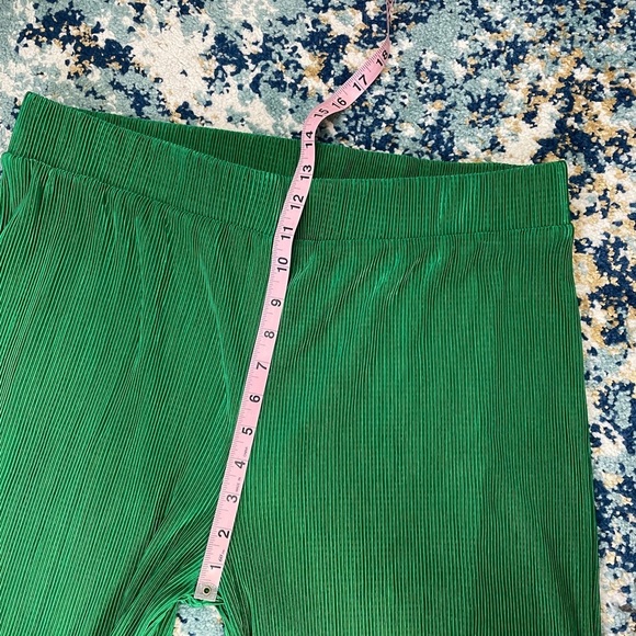 Cyrus I L - Picture 10 of 10